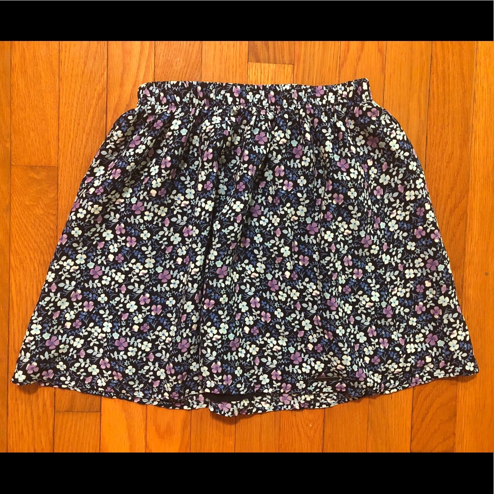 FLORAL SKIRT 🌸